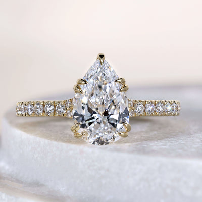 Pear cut diamond ring in yellow gold setting