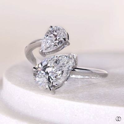 anniversary diamond ring toi et moi design ring
