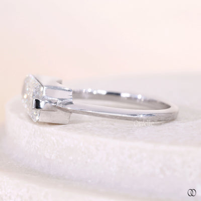 bar set diamond ring baguette cut gold ring