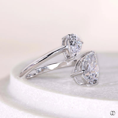 unique setting ring toi et moi diamond ring