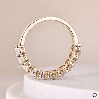 yellow gold oval diamond wedding band