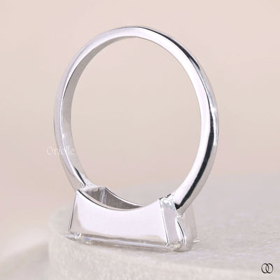 handmade ring baguette cut diamond white gold