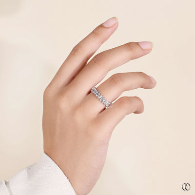 white gold wedding band garland style setting