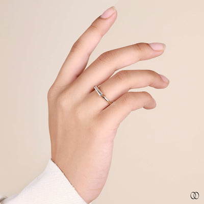 unique design ring minimalist gold setting