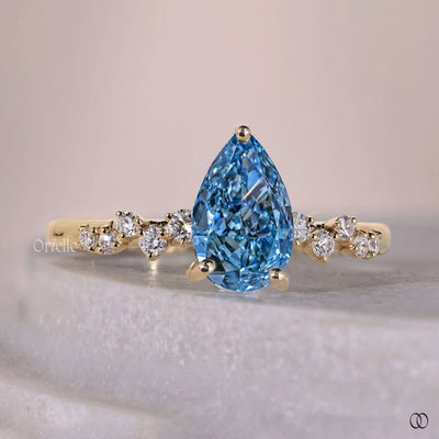 prong setting ring pear shaped diamond ring