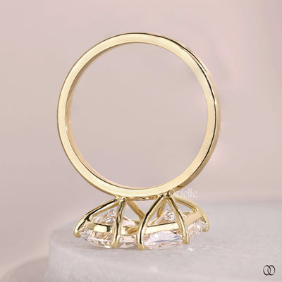 unique setting ring toi et moi design