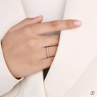 unique design band minimalist gold ring