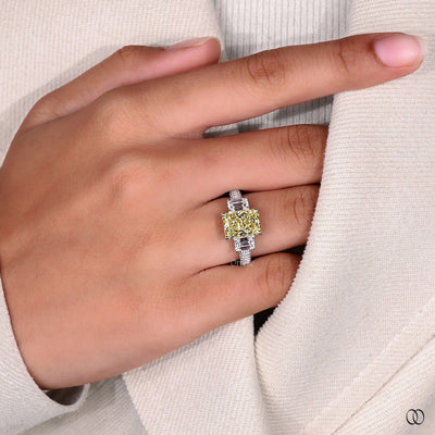 unique setting ring three stone diamond ring