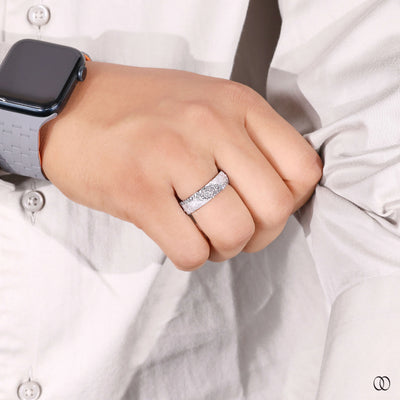 unique design band round diamond men ring