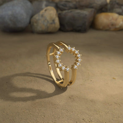unique handmade round moissanite wedding band
