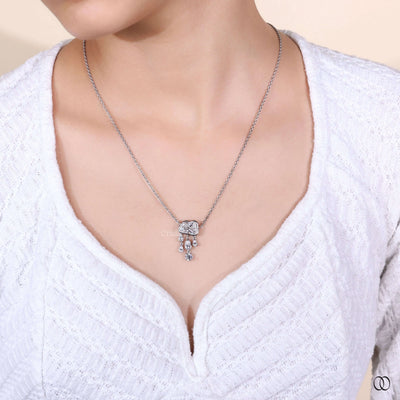 handmade cloud diamond pendant with pear round accents
