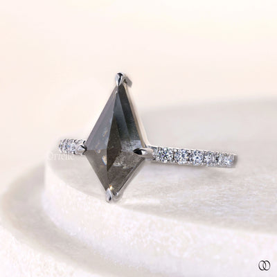 designer halo ring salt and pepper gold ring
