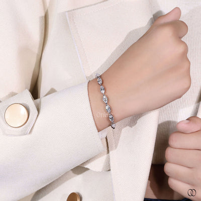 lab grown diamond marquise tennis bracelet design
