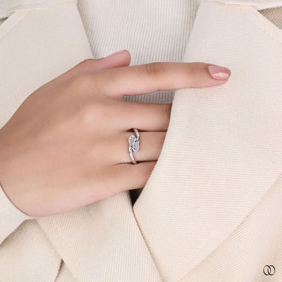 lab grown diamond ring pear cut engagement ring
