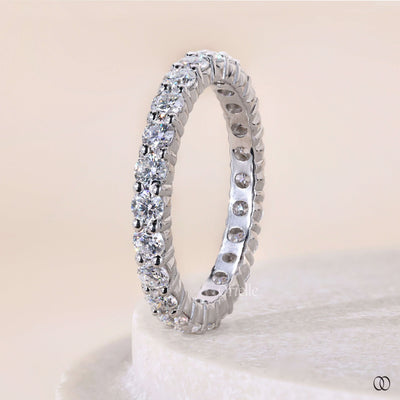 handmade wedding band round diamond gold ring
