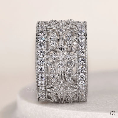 handmade band art deco round diamond ring
