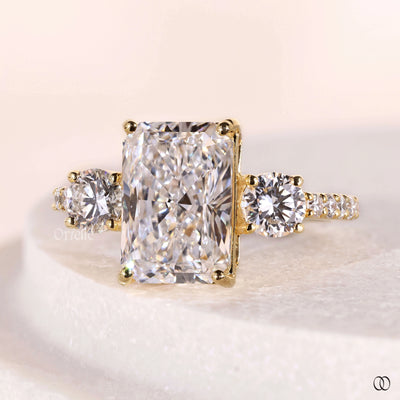 yellow gold diamond ring radiant cut design

