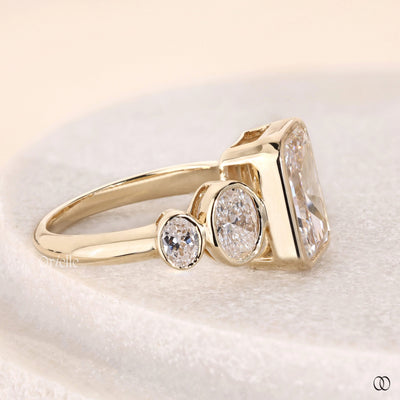 unique setting ring radiant cut diamond ring
