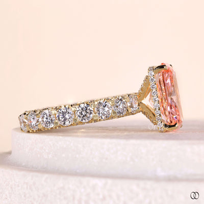 yellow gold diamond rings radiant cut style
