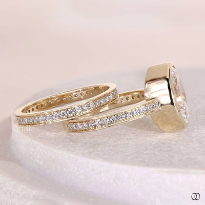 unique design bridal set oval diamond ring
