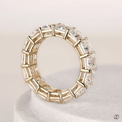 designer wedding band radiant moissanite gold

