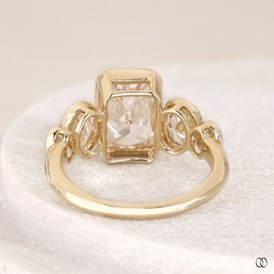 handmade ring 5 stone yellow gold diamond ring

