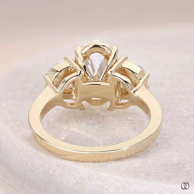 unique setting ring oval diamond engagement ring
