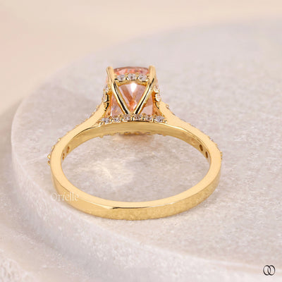 round diamond 4 prong setting gold ring
