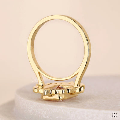unique setting ring radiant cut halo ring
