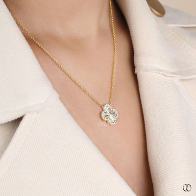 handmade pendant clover style diamond necklace
