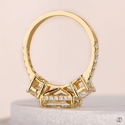 unique design ring east west diamond ring
