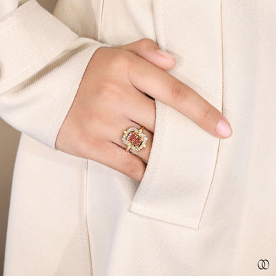 lab grown diamond ring halo gold setting
