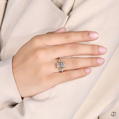 round prong setting pave engagement ring