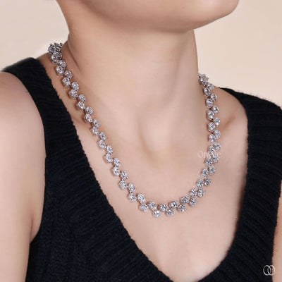statement chain oval diamond necklace design
