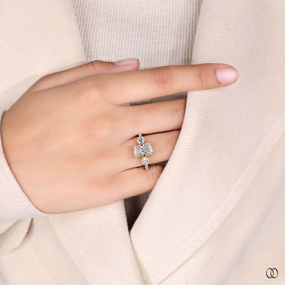 lab grown diamond ring radiant cut setting
