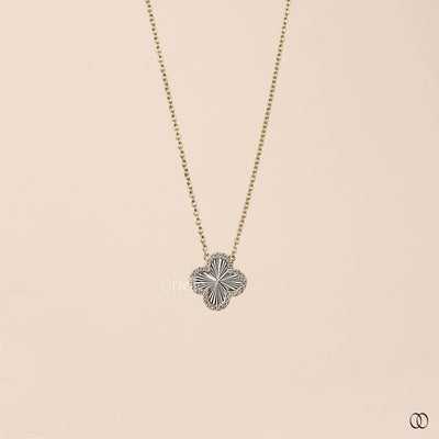 gold designer pendant clover diamond necklace
