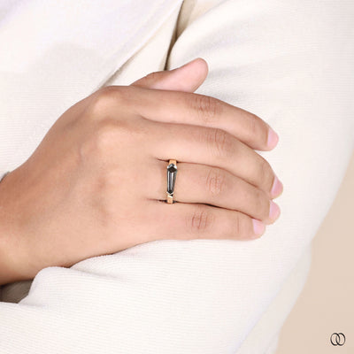 salt and pepper ring solitaire gold setting
