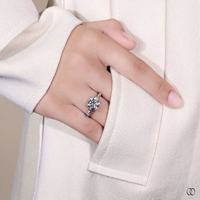three stone ring round cut diamond white gold ring
