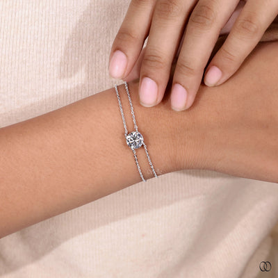 delicate gold bracelet for women with diamond
