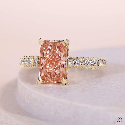 Pavé diamond ring with delicate accent stones
