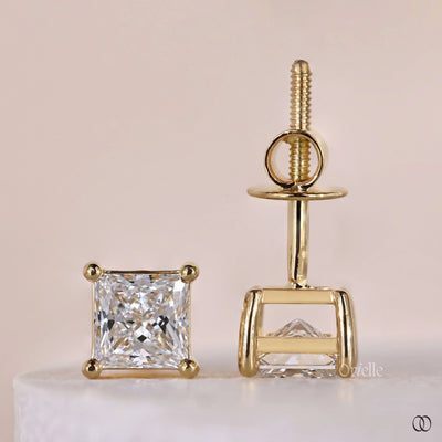 basket setting princess cut diamond earrings
