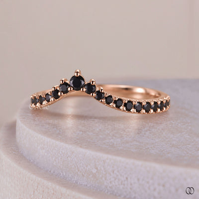 14k Gold Round Cut Curved Style Rose Gold Wedding Band