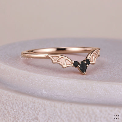 Pear Cut Bar Wing Curved Wedding Band With Round Side Stone