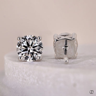 4 prong diamond stud earrings white gold
