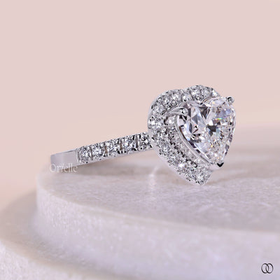 Shared prong pavé diamond band with delicate diamond details
