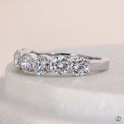 unique setting ring round cut eternity band

