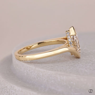 bypass shank ring hidden halo engagement
