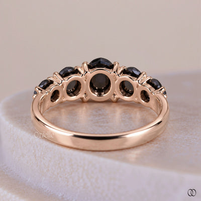 14k Gold Round Cut Curved Style Rose Gold Wedding Band