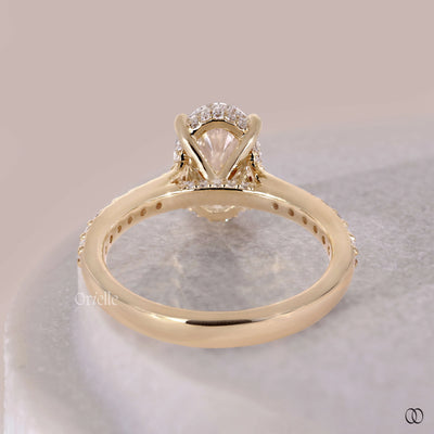 Bridge accent ring with sparkling diamond accents
