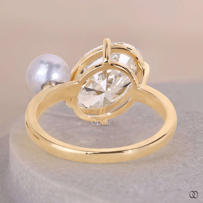 unique setting ring pearl diamond engagement
